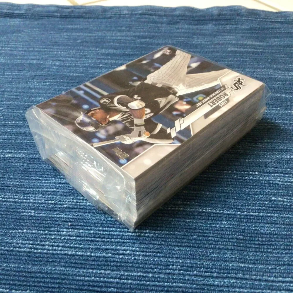 Sealed 2020 Topps Hanger Pack Luis Robert RC Rookie Card Top Showing Mets 126U - Picture 3 of 4